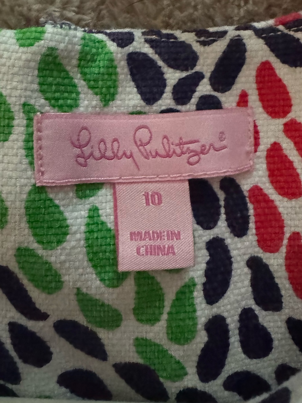 Lilly Pulitzer Sleeveless Shift Dress in Casting Call - Picture 3 of 3